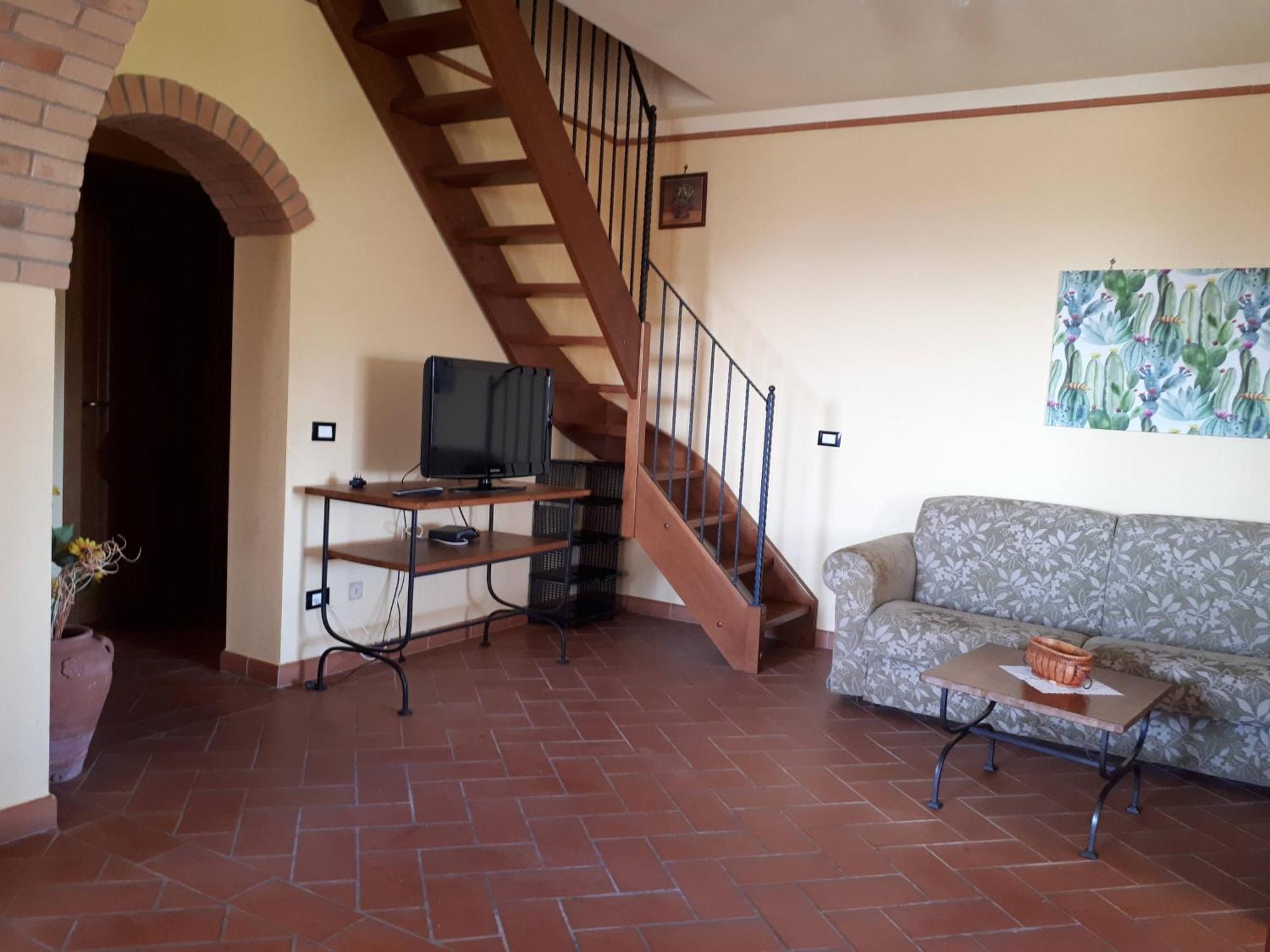 Agriturismo Montemari Villa Palaia Bilik gambar