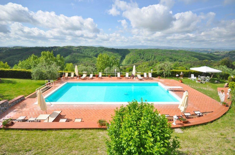 Agriturismo Montemari Villa Palaia Luaran gambar